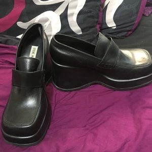 Steve Madden Black Platform Shoes